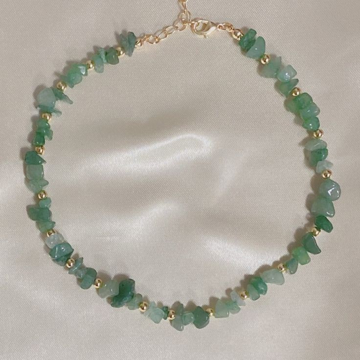 گردنبند سنگی سبز