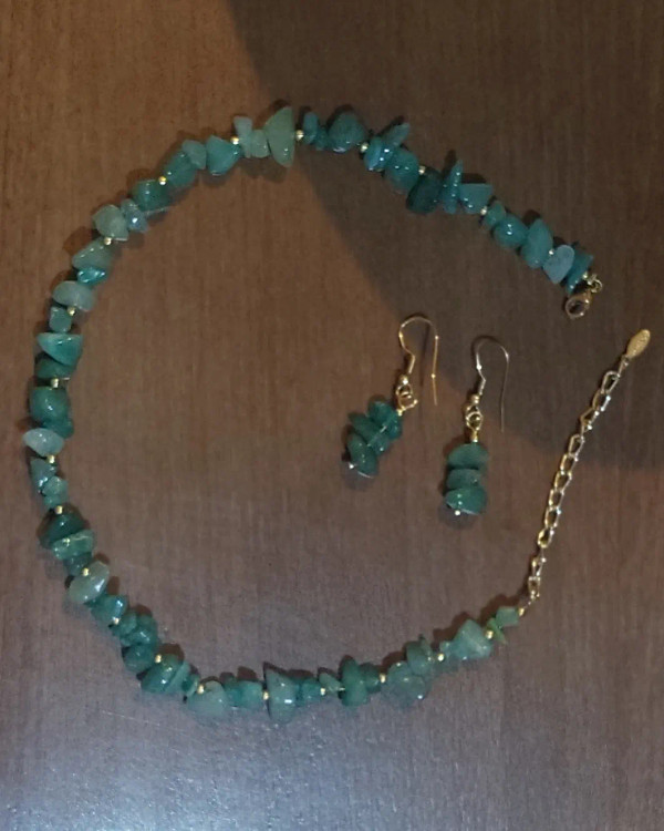 ست گردنبند و گوشواره سنگ آونتورین سبز